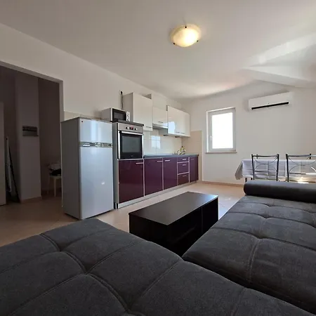 With No Balcony 아파트 *